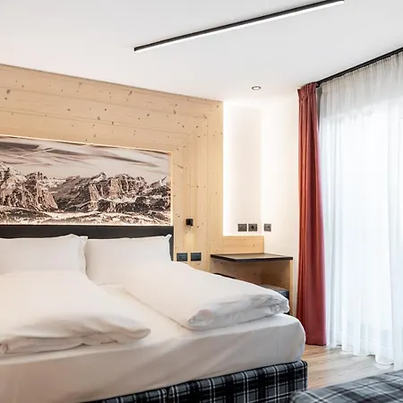 Garni Edy Hotel 3*