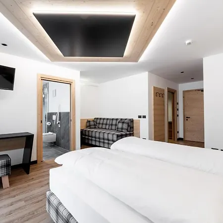 Garni Edy Hotel Canazei