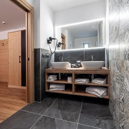 Garni Edy 3* Canazei