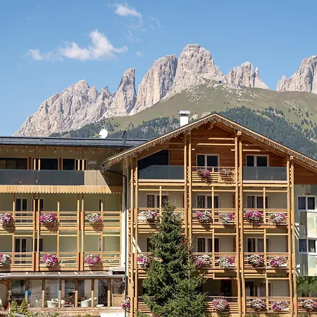 Garni Edy Hotel Canazei