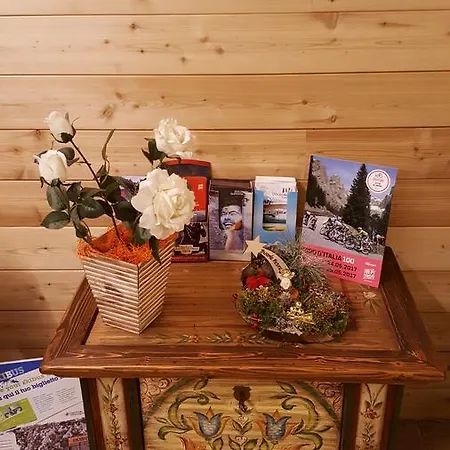 Hotel Garni Edy 3*
