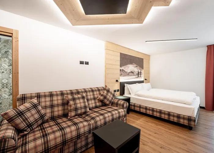 Garni Edy Hotell Canazei