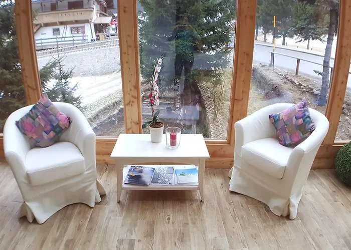 Hotell Garni Edy Canazei